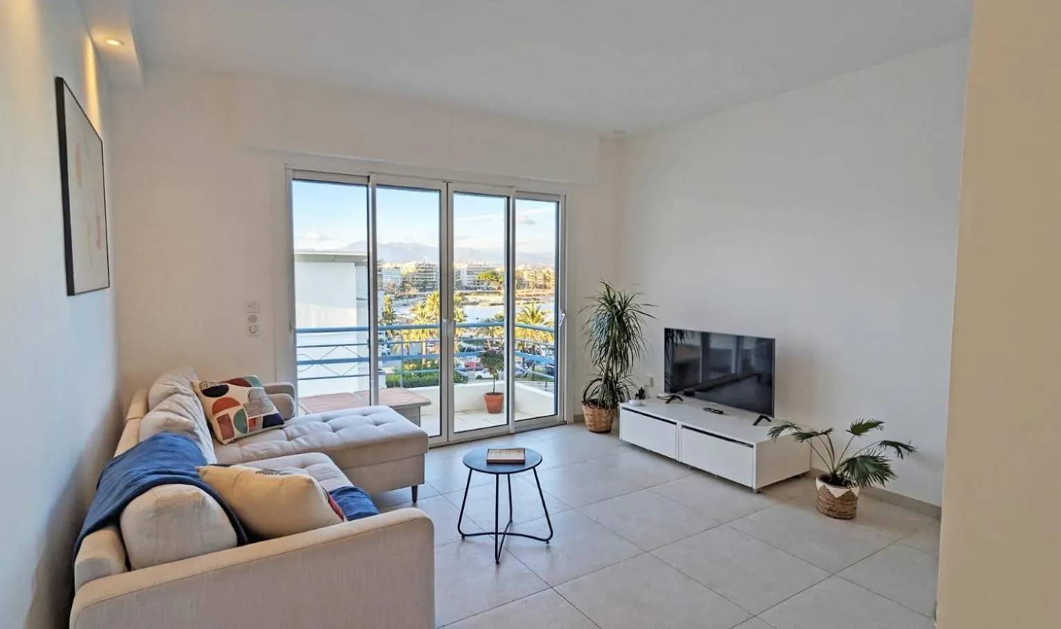 Apartment Oasis 2-Rooms Flat With Panoramic Sea View - 3Rd Floor No Elevator Antibes