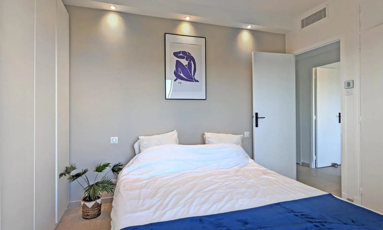 Oasis 2-Rooms Flat With Panoramic Sea View - 3Rd Floor No Elevator أنتيب 0*,